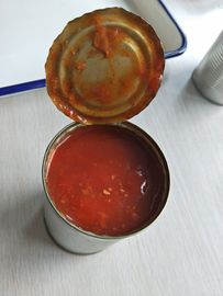 بدن کباب ماهی کنسرو شده طعم در سس گوجه فرنگی روغن شفاف