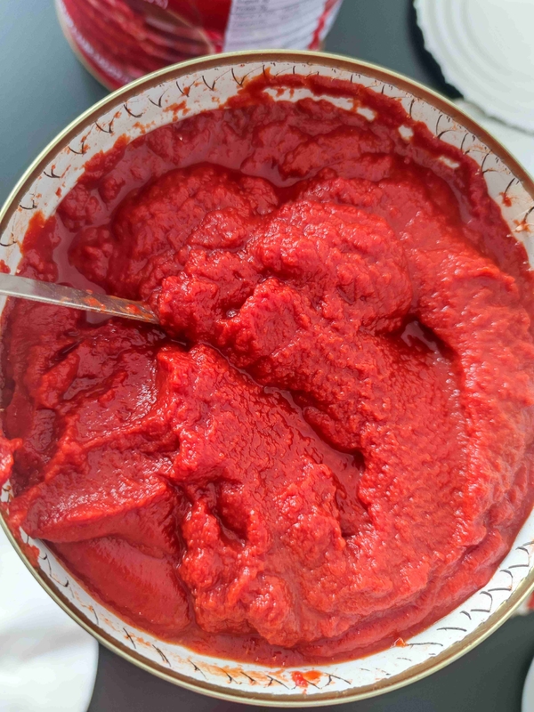 بدون BPA بله غلظت گوجه فرنگی کنسرو شده برای عمر دراز 2 سال